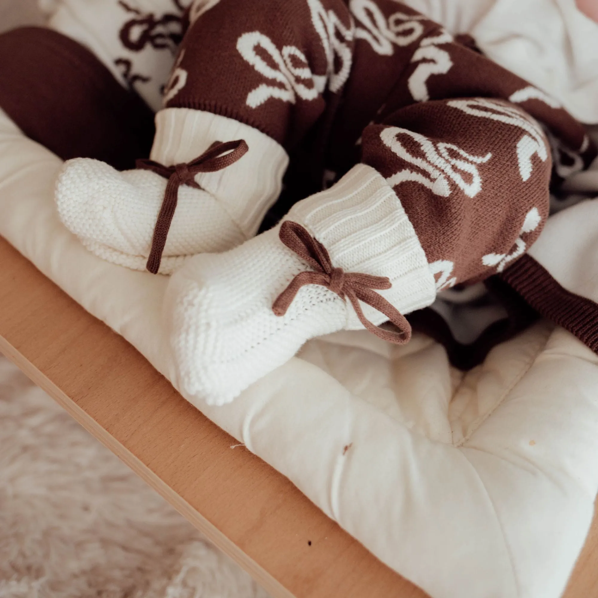 BOOTIES | MILK/COCOA