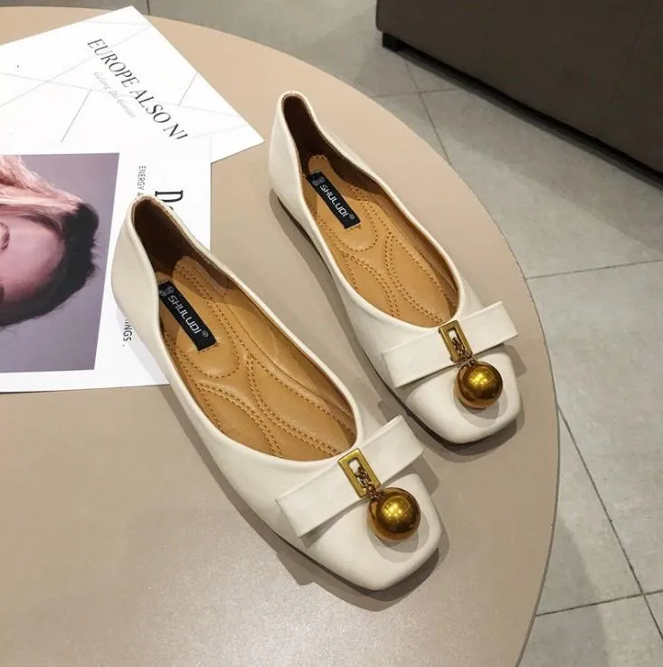 Casual British Style Metal Buckle Square Toe Flat Loafers