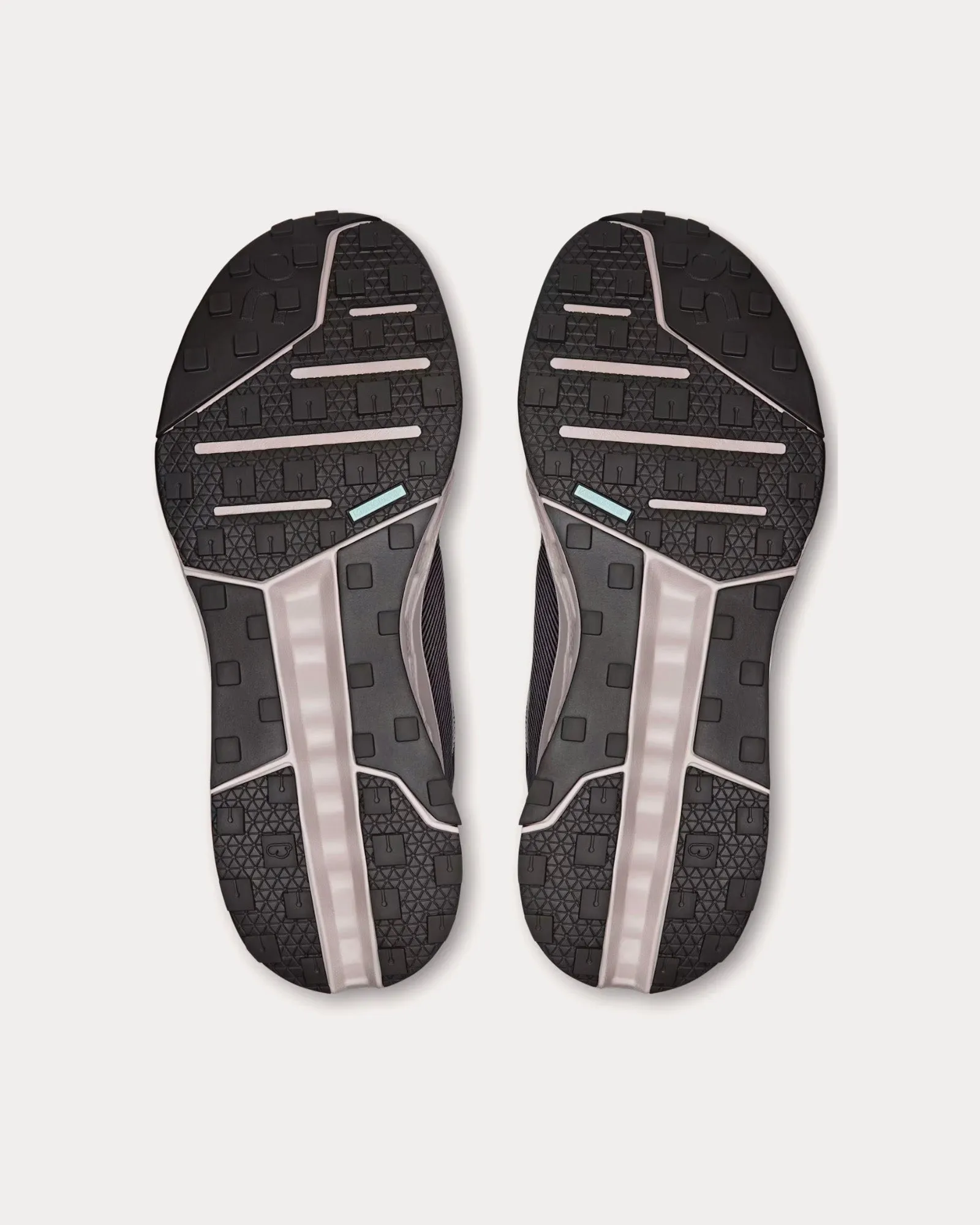 Cloudhorizon Waterproof Desert / Thorn Running Shoes