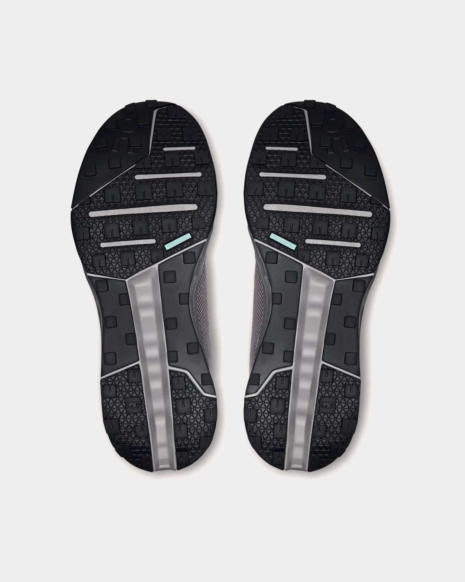 Cloudhorizon Waterproof Glacier / Alloy Running Shoes