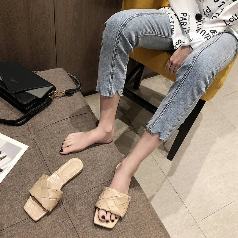 Flat woven mules