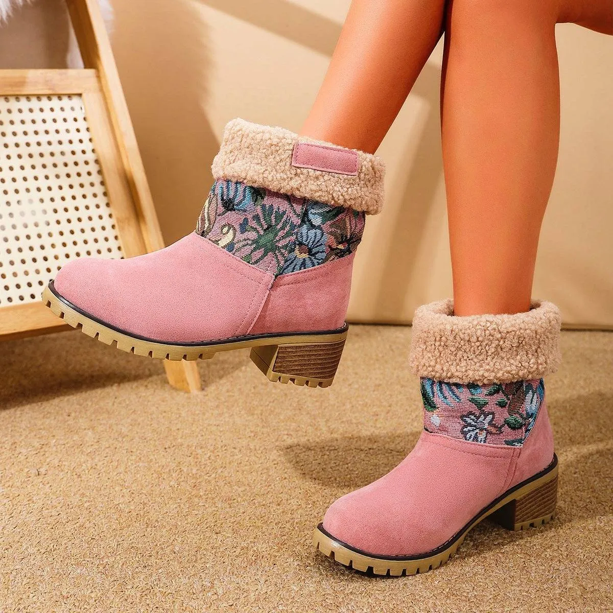 Floral Embroidered Winter Snow Boots – Ethnic Style with Warm Plush Lining