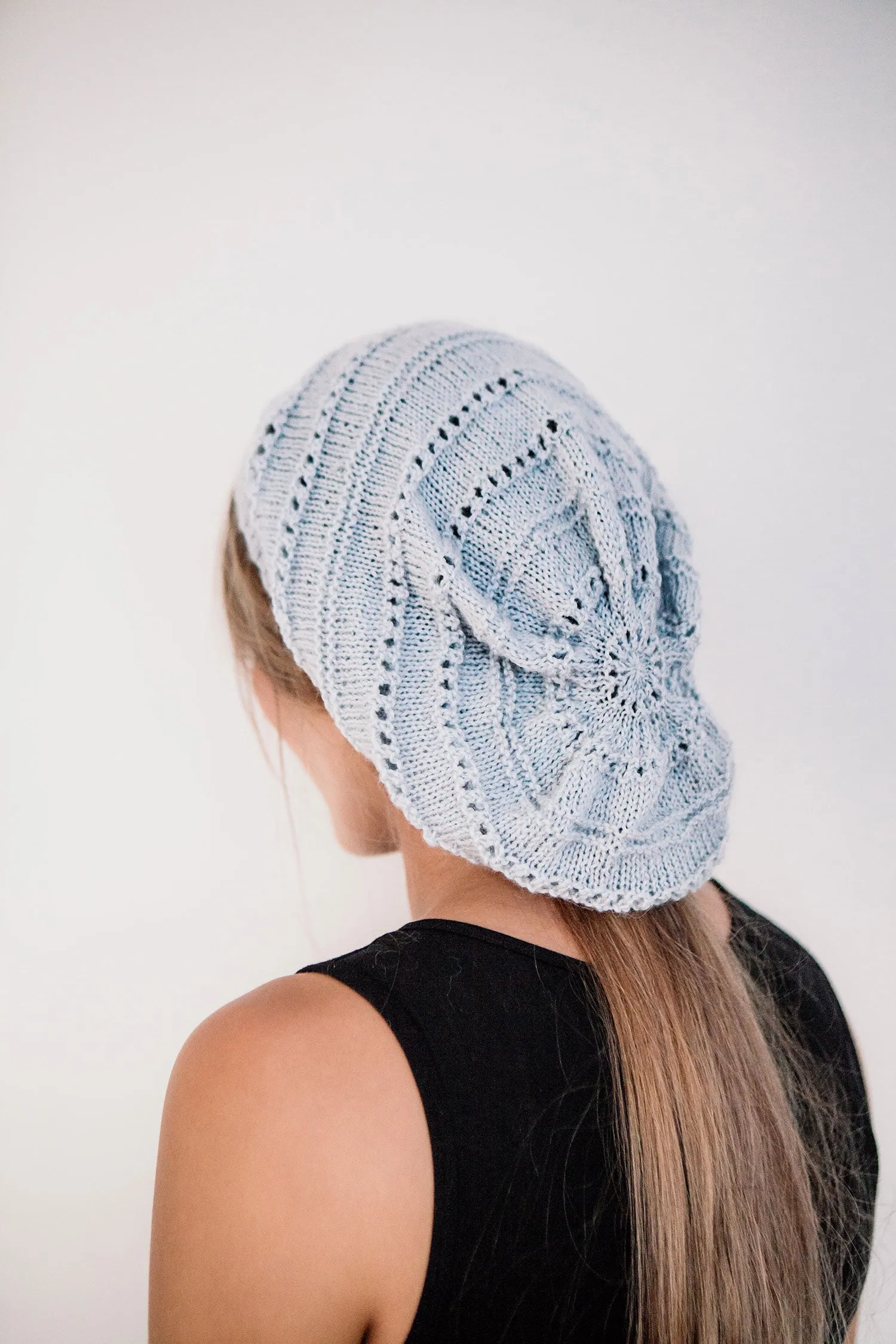 FREE Slouchy Hat knitting pattern download 1900