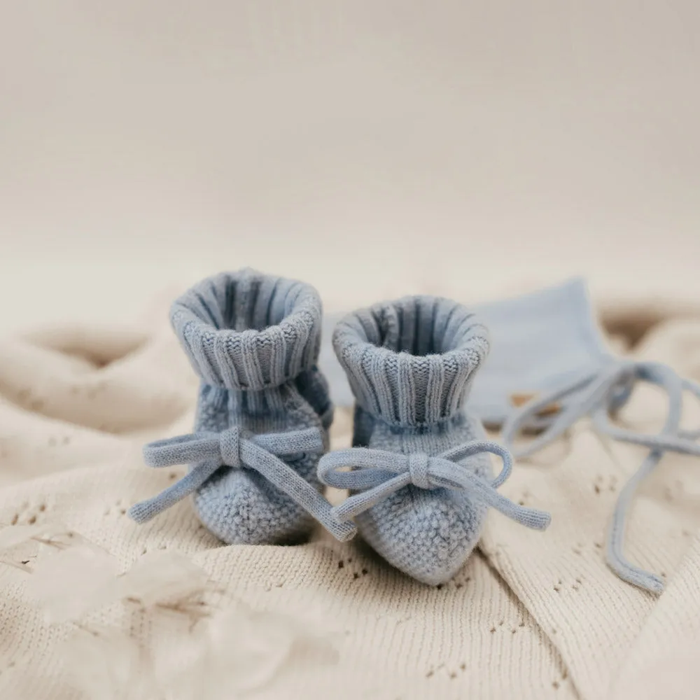 Merino Baby Bonnet & Booties Set | Baby Blue