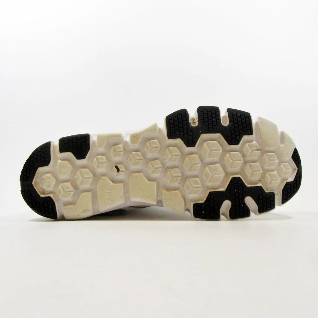NIKE Flex Show