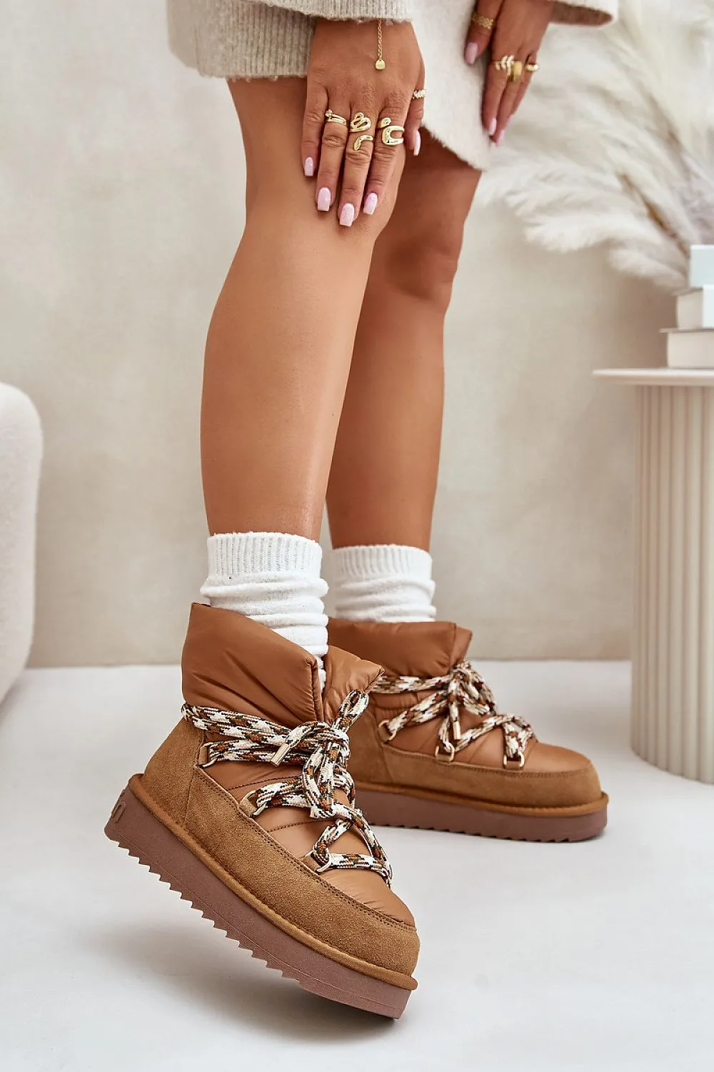 Snow Boots with Laces