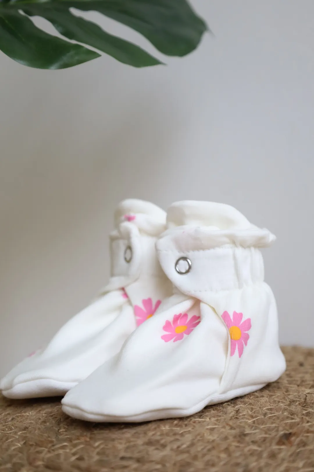 Snug'2-Baby Booties